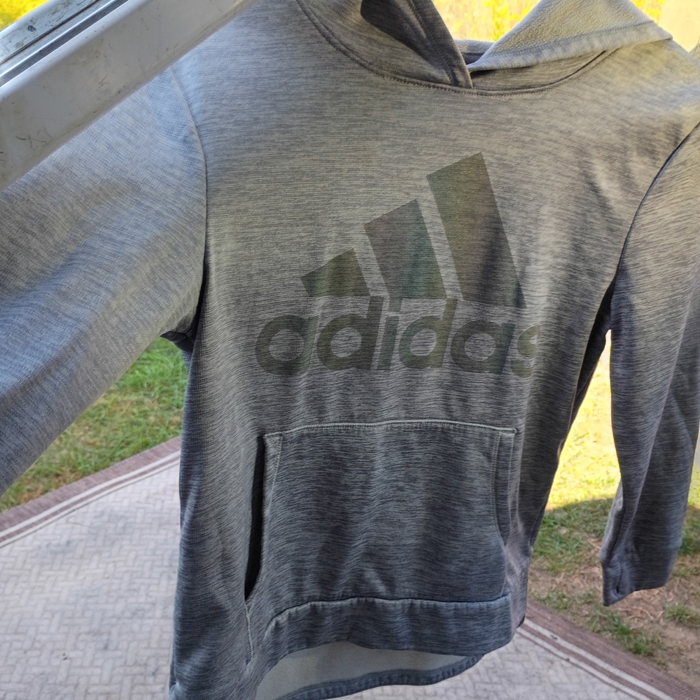 Adidas Light Gray Sweatshirt nwt